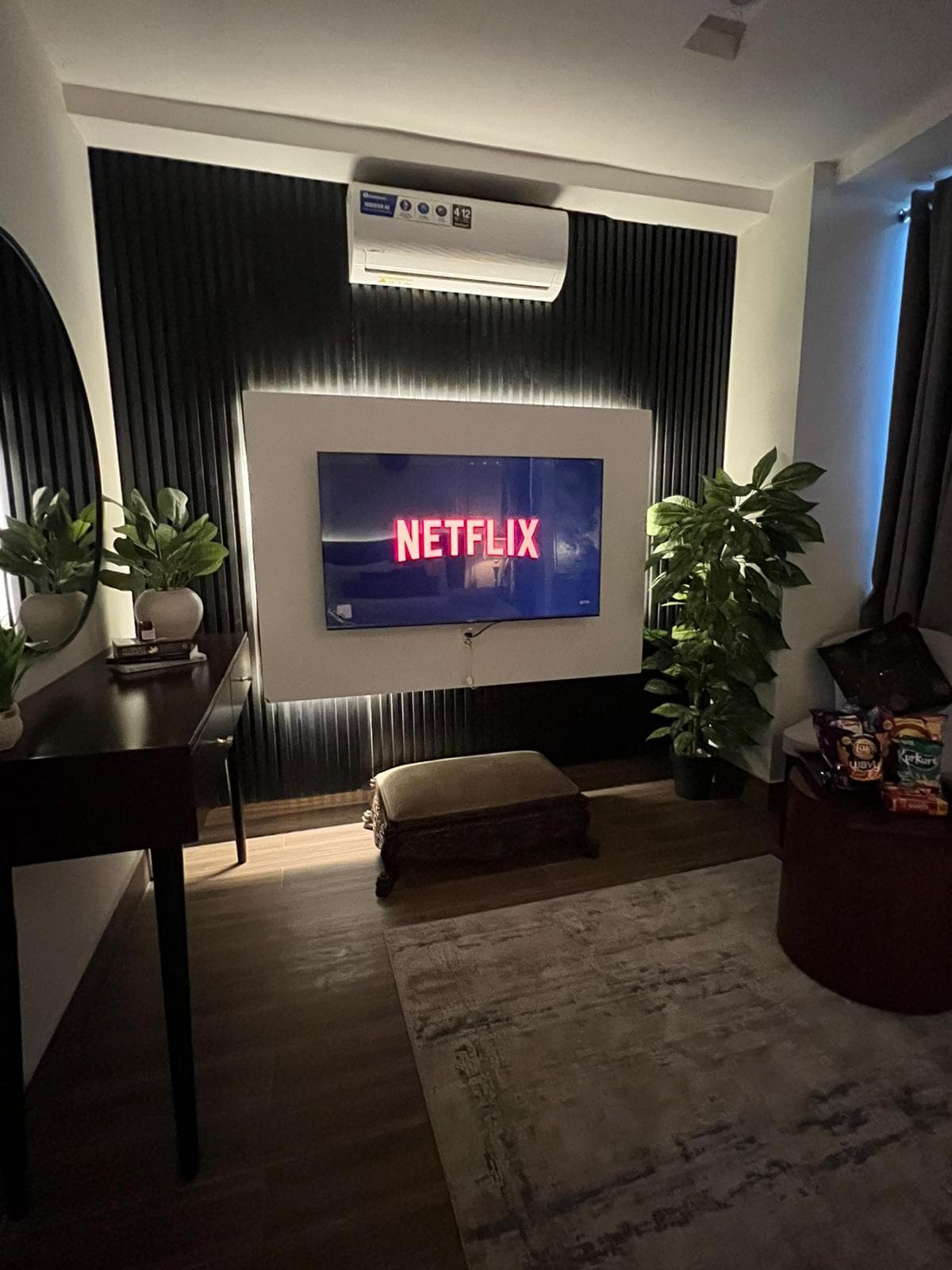 Studio Lux — 4